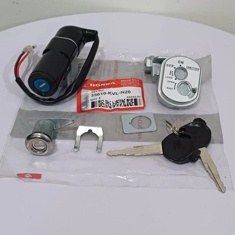 KUNCI KONTAK ASSY SET KUNCI JOK GRADE A HONDA SUPRA X 125 KARBU LAMA KABEL 2 KVL