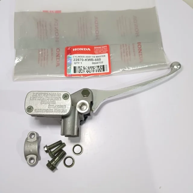 RUMAH MINYAK MASTER REM ASSY ATAS KANAN REVO ABSOLUTE BLADE LAMA KWB