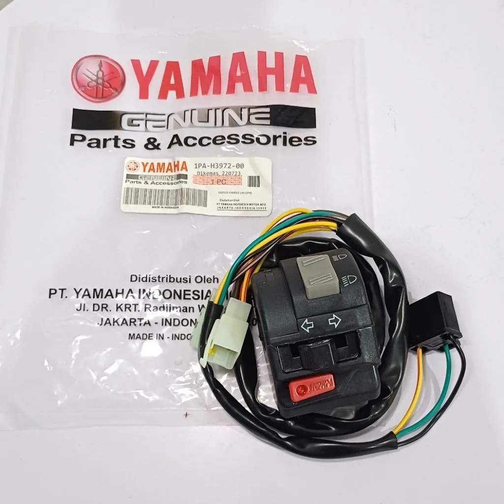HOLDER SAKLAR SWITCH MOTOR KIRI LH VIXION NEW LH KIRI 1PA