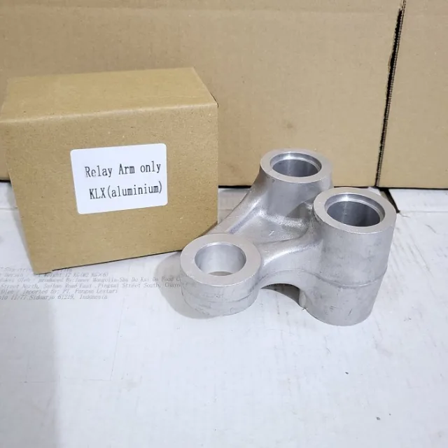ALUMINIUM ARM RELAY UNITRACK ONLY MONOSHOCK SEGITIGA KLX 150 ALUMINIUM