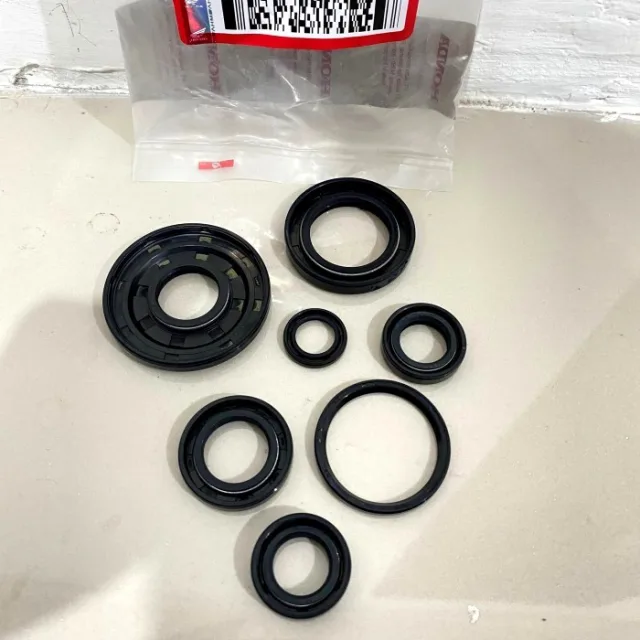 OIL SEAL SIL KOMPLIT SET LENGKAP BEAT SCOOPY SPACY KARBU LAMA KVY