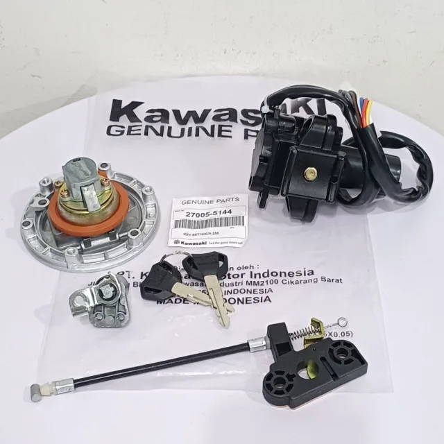 KUNCI KONTAK ASSY SET JOK TANGKI GRADE A NINJA 250 FI INJECTION KARBU 5144