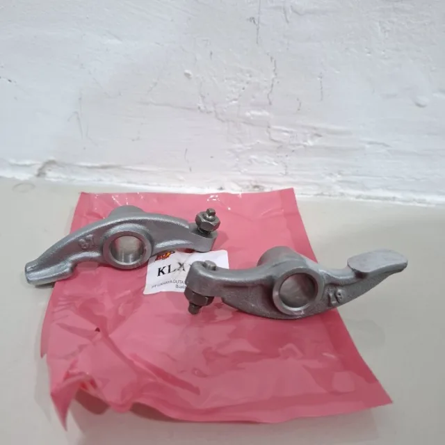 PELATUK KLEP ROCKER ARM STD STANDART 1 SET KLX 150 KLX150