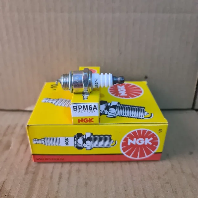 ISI 10 PCS BUSI NGK BPM6A MESIN POTONG PEMOTONG RUMPUT PER KOTAK ISI 10 PCS J1L-1-02