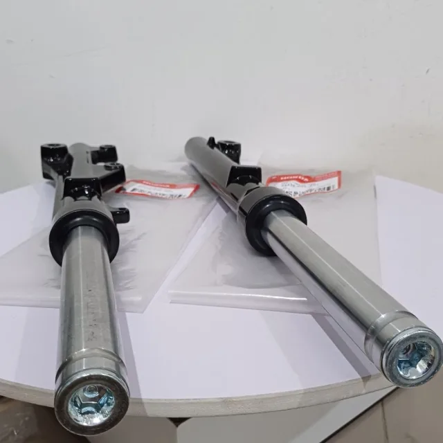 PLUS TABUNG 1 SET KIRI KANAN AS SHOCK SOK DEPAN PLUS TABUNG BEAT FI F1 VARIO CBS TECHNO KZL