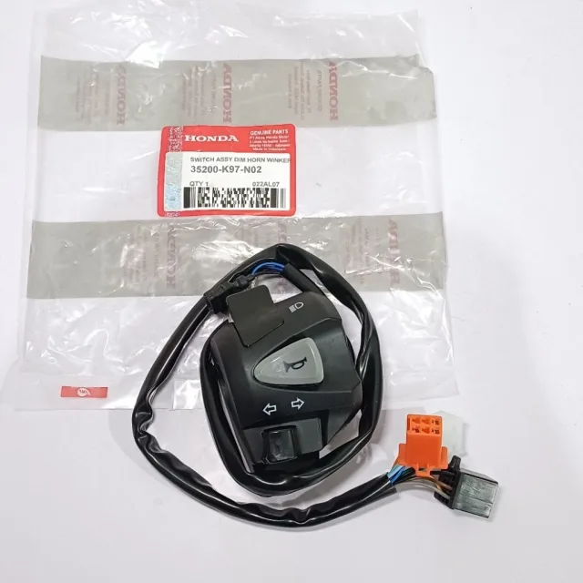 HOLDER SAKLAR SWITCH MOTOR KIRI LH PCX 150 PCX150 LH KIRI K97