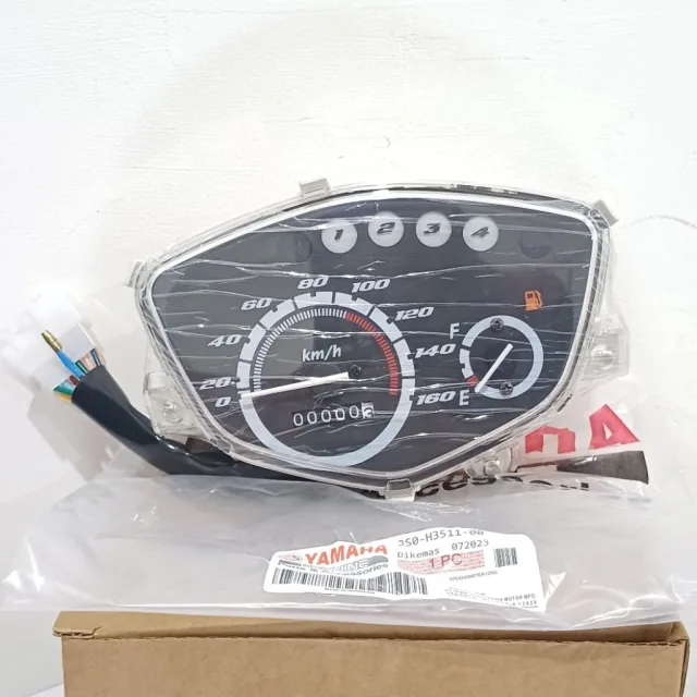 SPEEDOMETER SPEEDO METER ASSY VEGA R NEW 2006 2008 3S0