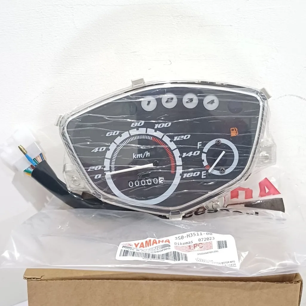 SPEEDOMETER SPEEDO METER ASSY VEGA R NEW 2006 2008 3S0