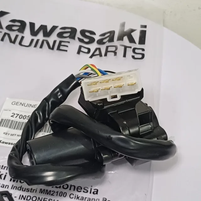 KUNCI KONTAK ASSY SET JOK TANGKI GRADE A NINJA 250 FI INJECTION KARBU 5144