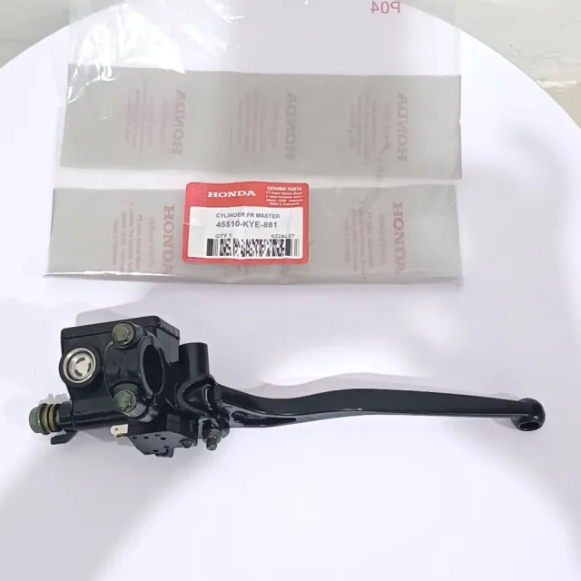 RUMAH MINYAK MASTER REM ATAS ASSY KANAN MEGAPRO MEGA PRO NEW KYE