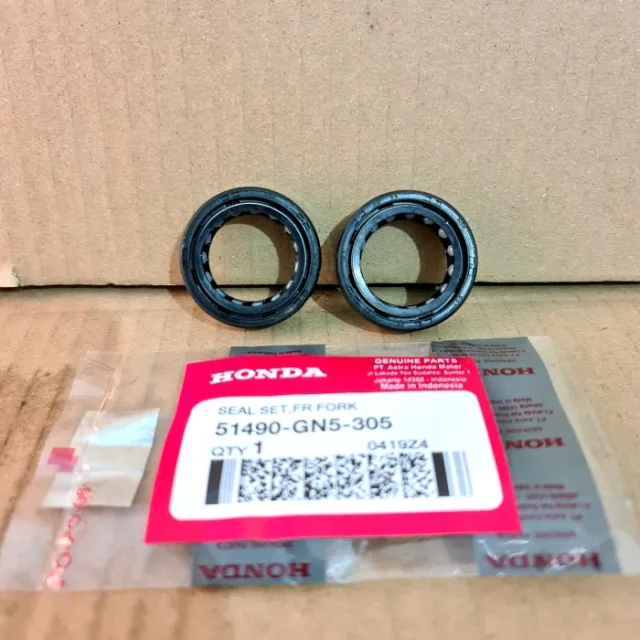 OIL SIL SEAL SHOCK SOK SET GRAND SUPRA VARIO KHARISMA BEAT FI REVO GN5