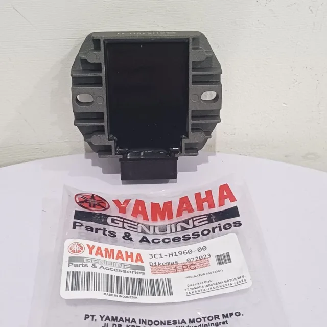 REGULATOR KIPROK VIXION OLD LAMA 2007 2011 3CI 3C1