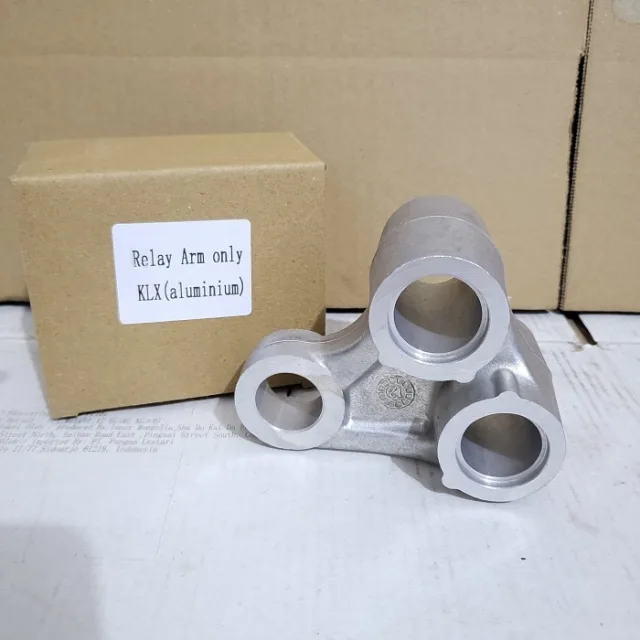ALUMINIUM ARM RELAY UNITRACK ONLY MONOSHOCK SEGITIGA KLX 150 ALUMINIUM