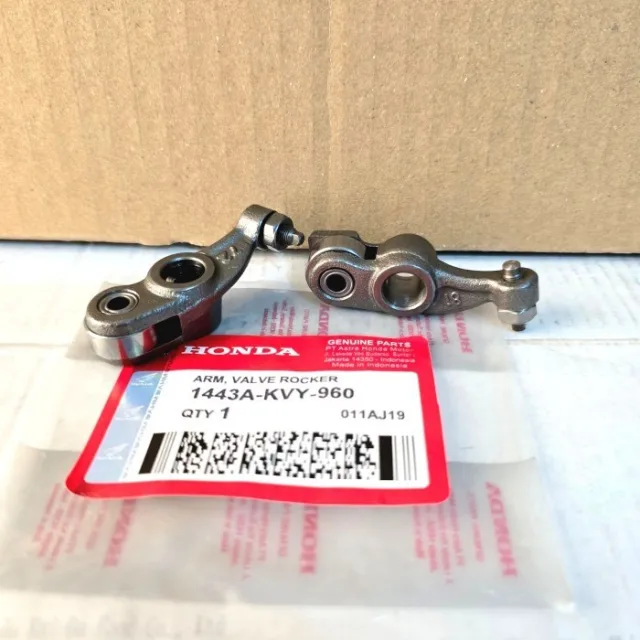 PELATUK KLEP SET ROCKER ARM BEAT SCOOPY SPACY KARBU LAMA KVY