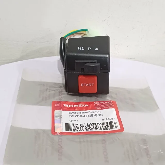 HOLDER SAKLAR SWITCH MOTOR KANAN RH ASTREA GRAND GN5