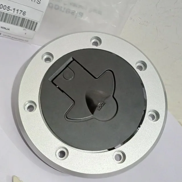KUNCI KONTAK ASSY SET JOK TANGKI GRADE A KAWASAKI NINJA R S SS