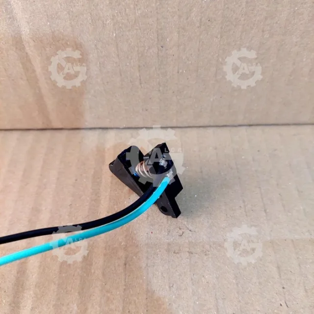 HRG PER 5 BIJI TOMBOL SAKLAR SOKET KLAKSON SUPRA X KABEL PER 5 PCS